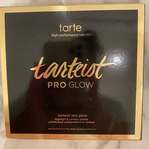 TARTE highlight and contour palette